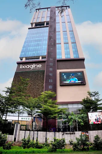 Royal Finance Solutions Pvt Ltd - Head Office